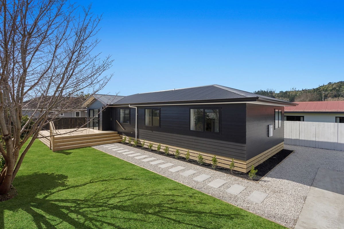 3 Lord Cobham Avenue, Whakatane, Whakatāne - Carousel 1