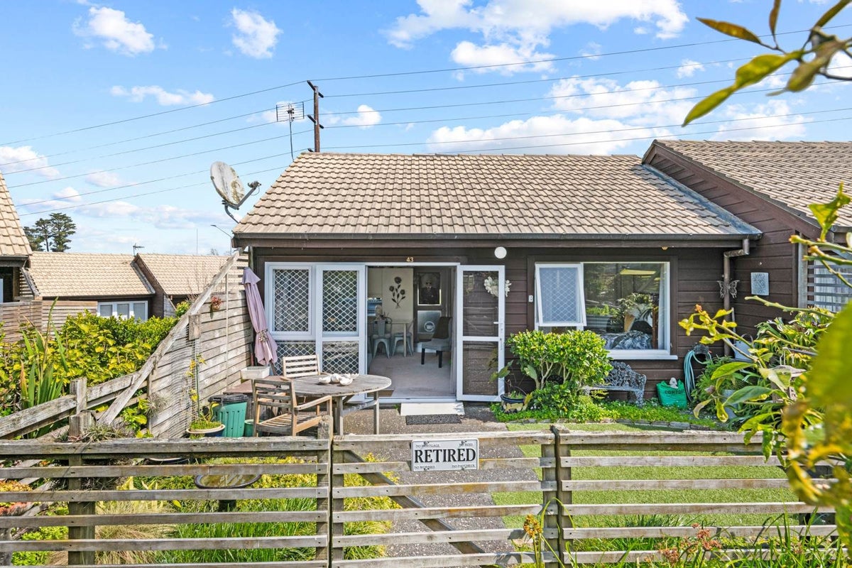 43/15 Puriri Street, Takapuna, Auckland - Carousel 1