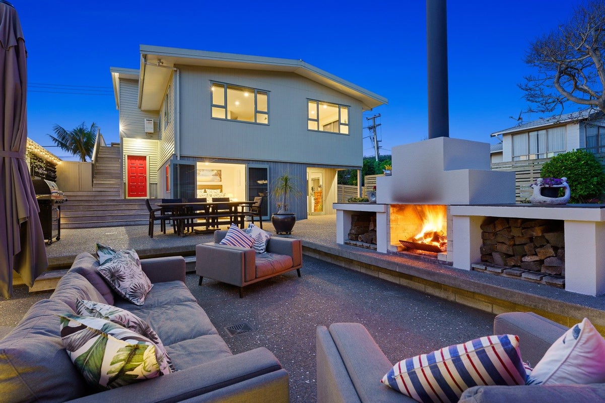 4 Tahi Road, Paraparaumu Beach, Paraparaumu - Carousel 1