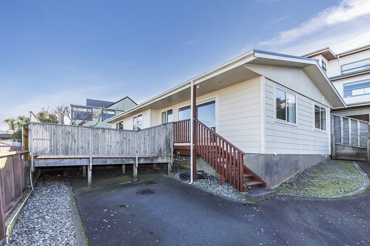 16 Orchy Crescent, Southgate, Wellington - Carousel 1