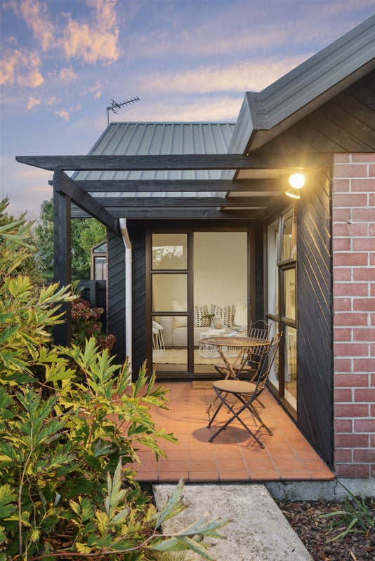 1/64 Searells Road, Strowan, Christchurch - Carousel 2
