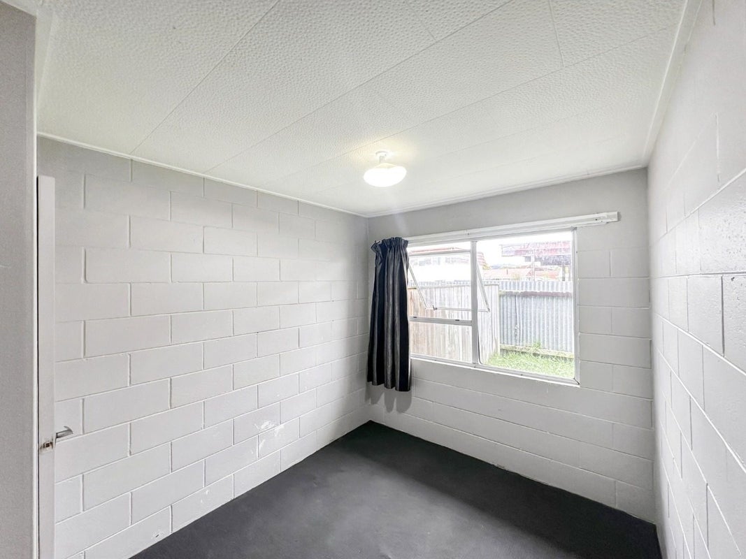 1/48 MIRO ST, TRENTHAM, UPPER HUTT - Carousel 7