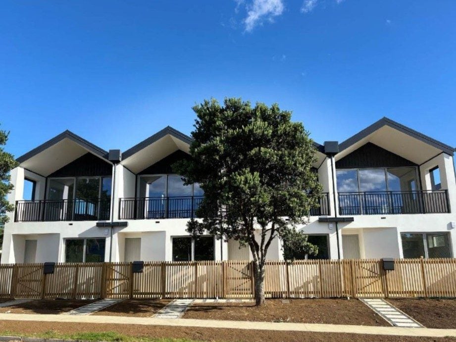 69 Evans Road, Helensville - Carousel 10