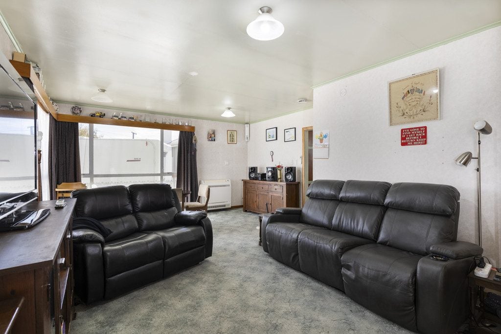 45 Bythell Street, Redwoodtown, Blenheim - Carousel 2