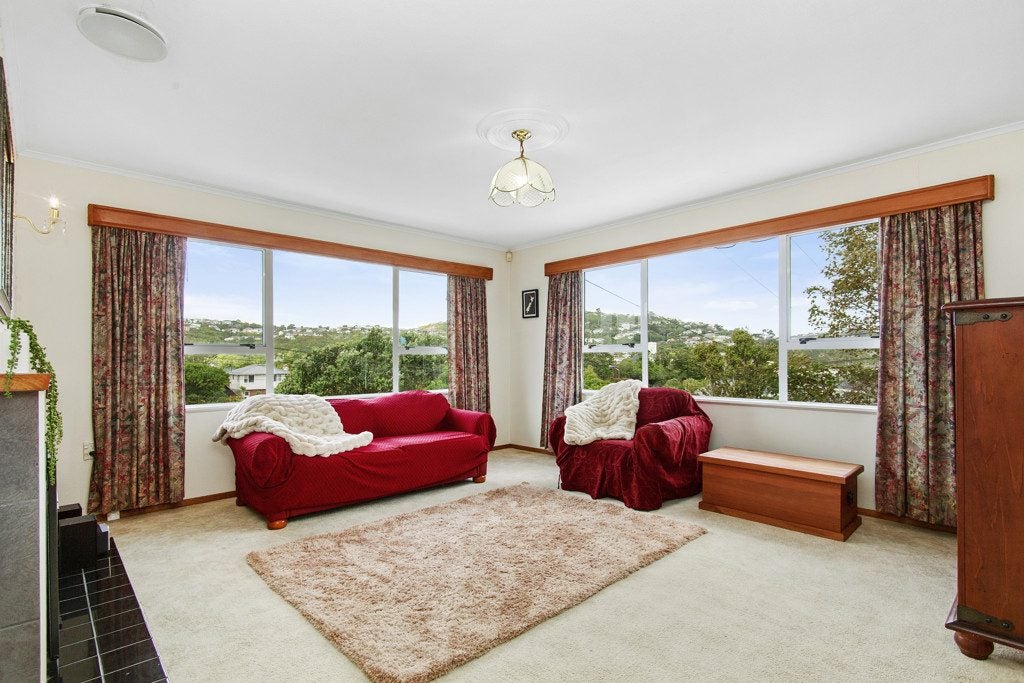 10 Ohariu Road, Johnsonville, Wellington - Carousel 2