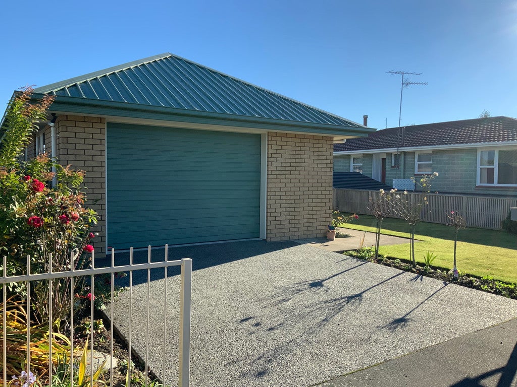 17 Turton Street, Allenton, Ashburton - Carousel 17
