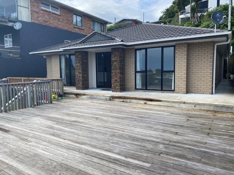 6 Weston Street, Moturoa, New Plymouth - Carousel 1