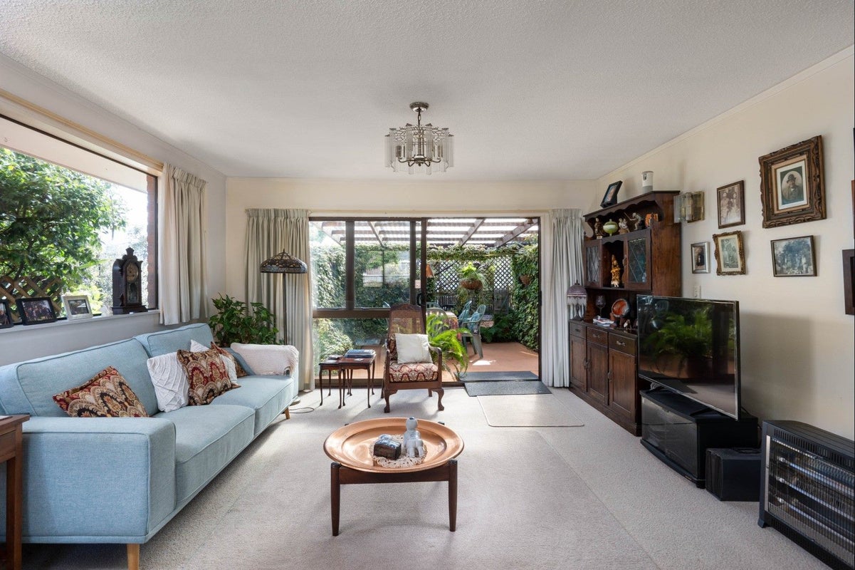 137 Te Heuheu Street, Taupo, Taupo - Carousel 2