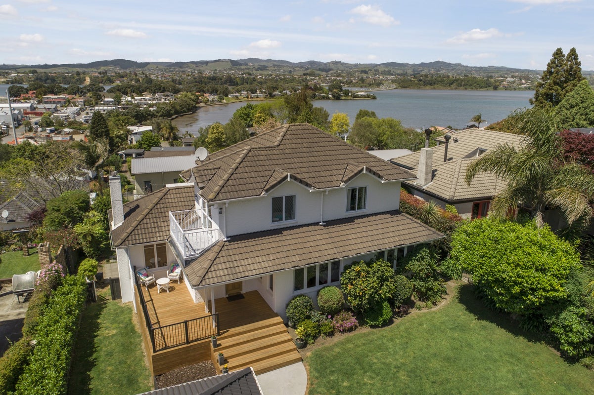 112 Grace Road, Tauranga South, Tauranga - Carousel 2