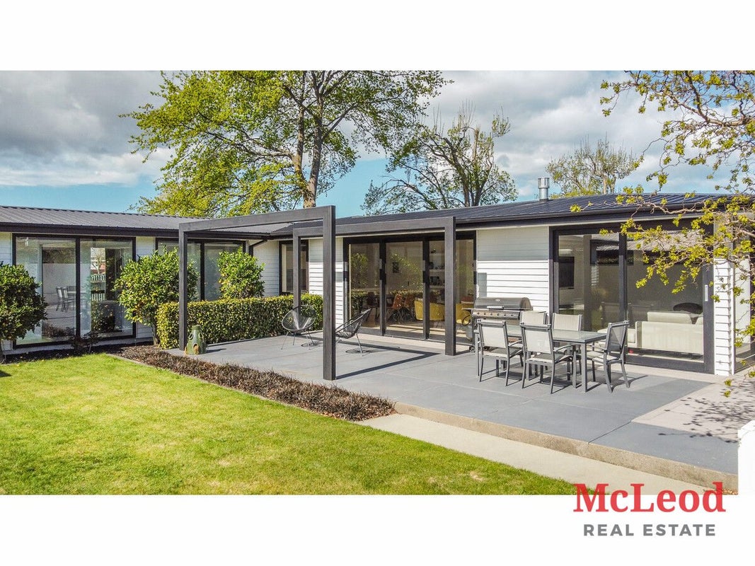 2 Bennett Place, Allenton, Ashburton - Carousel 2