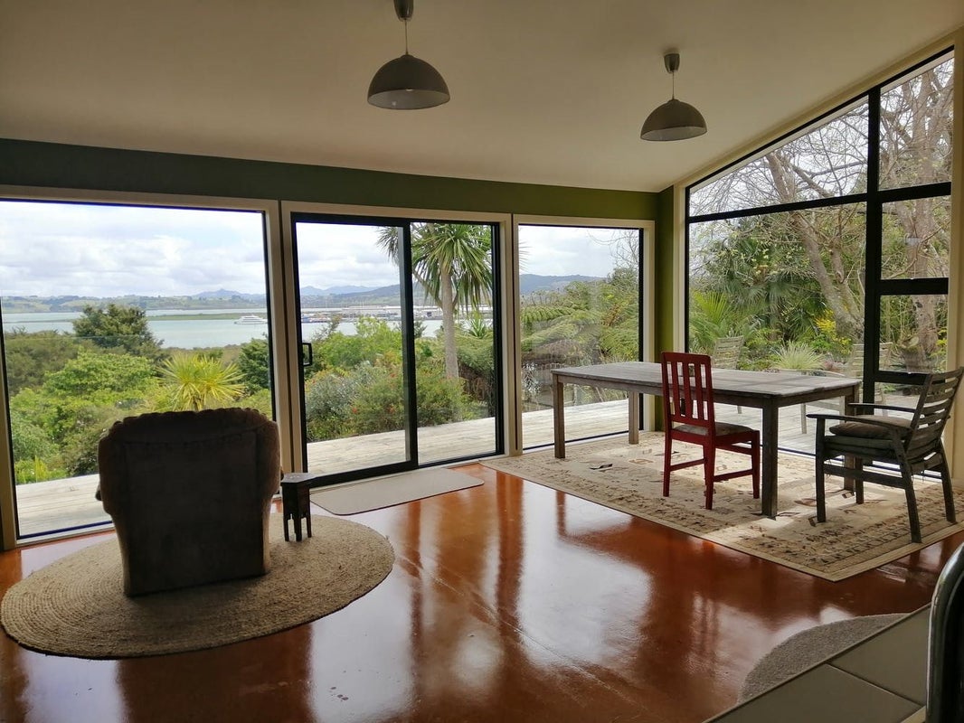66 West View Crescent, Onerahi, Whangarei - Carousel 1