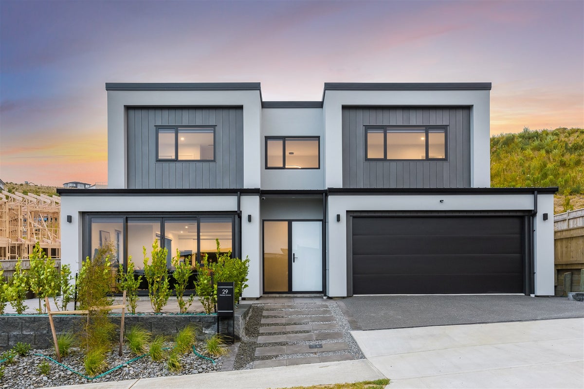 29 Waitaria Terrace, Aotea, Porirua - Carousel 1