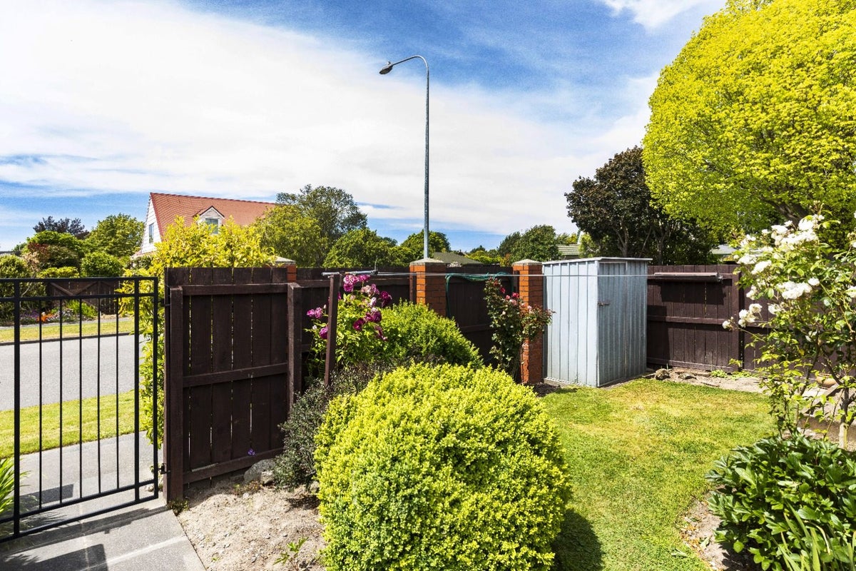 1/10 Parr Place, Ilam, Christchurch - Carousel 14