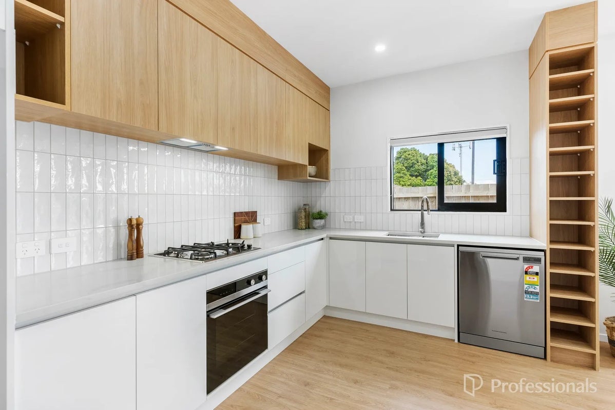 30A Ferguson Street, Manurewa East, Auckland - Carousel 2