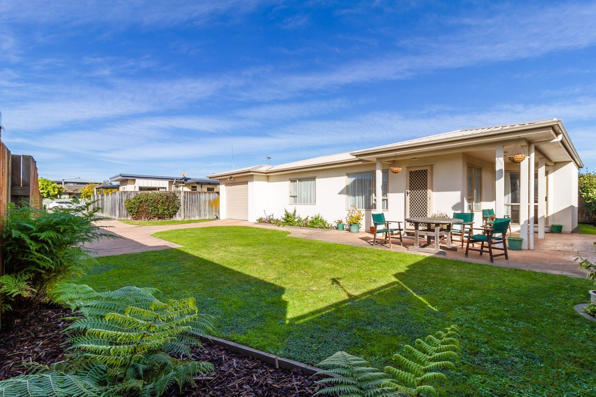 25A Flanders Avenue, Onekawa, Napier - Carousel 1