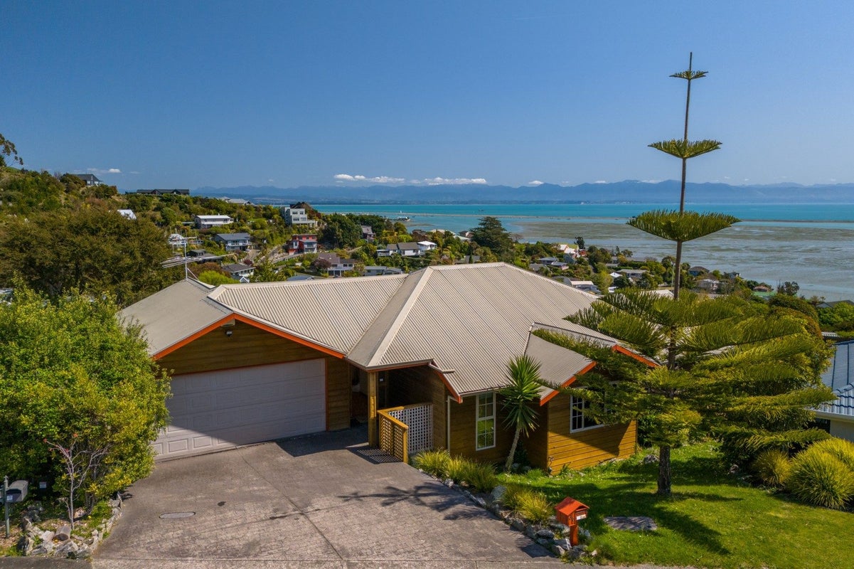 36 Ledbury Road, Atawhai, Nelson - Carousel 1