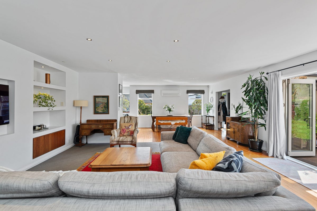 186 Clyde Road, Burnside, Christchurch - Carousel 2