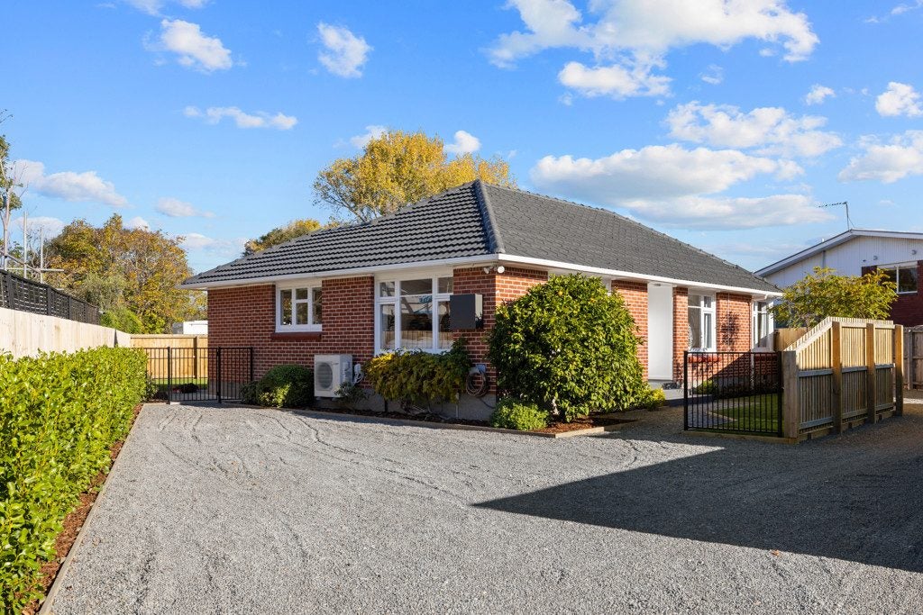 37 Balrudry Street, Avonhead, Christchurch - Carousel 1