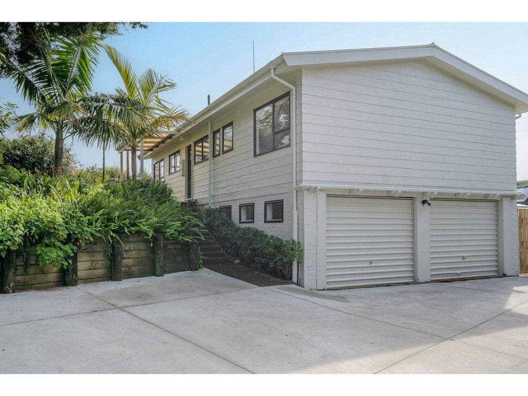 6 Hawkings Crescent, Kerikeri - Carousel 1