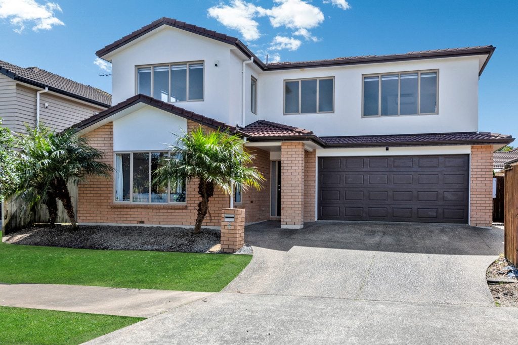 4 Villarosa Lane, Flat Bush, Manukau City, Auckland - Carousel 1