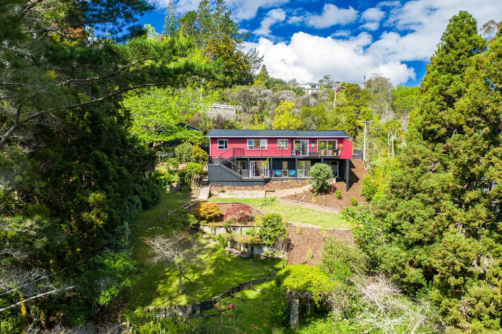 127 Memorial Drive, Parahaki, Whangarei - Carousel 1