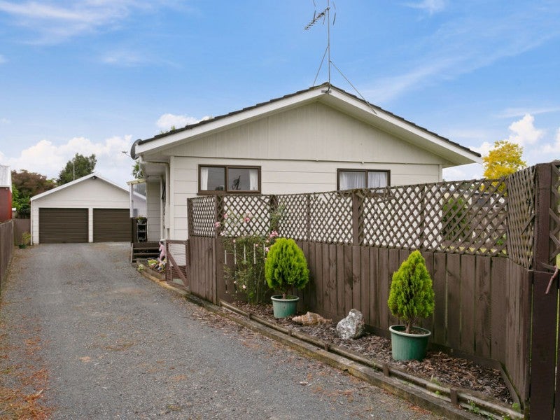 67 Arnold Street, Leamington, Cambridge - Carousel 1
