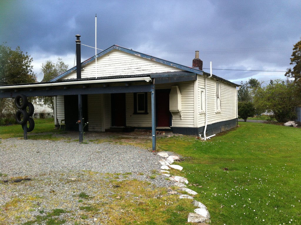 3 Harper Street, Blackball, Greymouth - Carousel 1