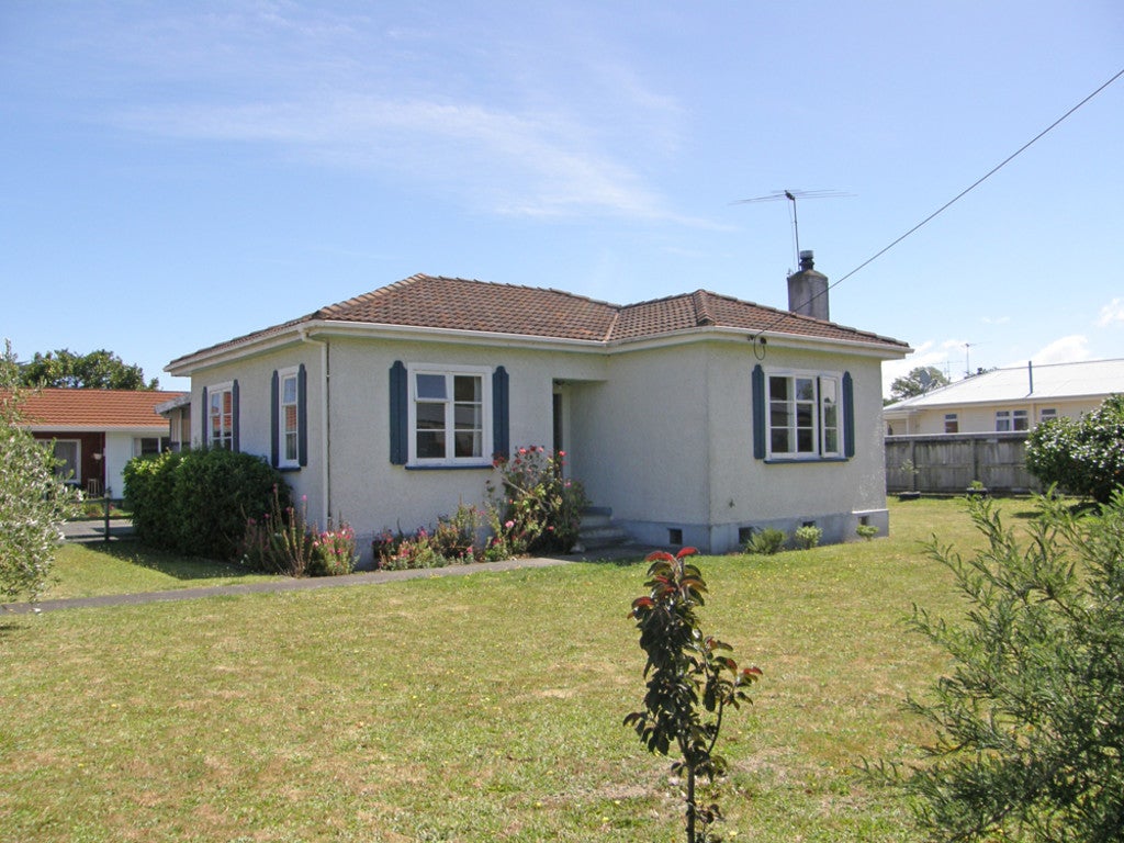 39 Waltons Avenue, Kuripuni, Masterton - Carousel 1