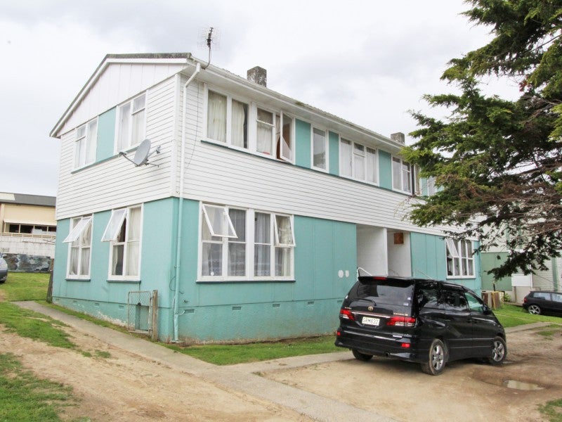 6 Waihemo Street, Waitangirua, Porirua - Carousel 5
