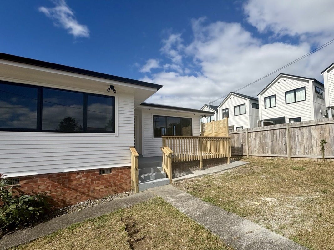 70 Mahia Road, Manurewa, Auckland - Carousel 2