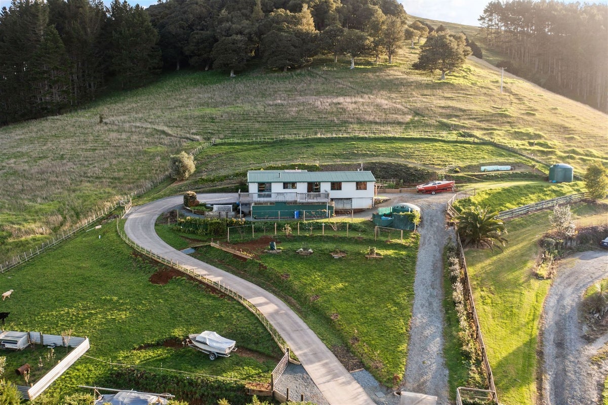 23 Scenic Rise, Whangarei - Carousel 35