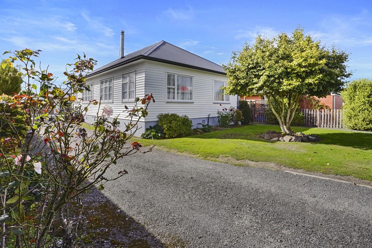 28 Epsom Road, Sockburn, Christchurch - Carousel 1