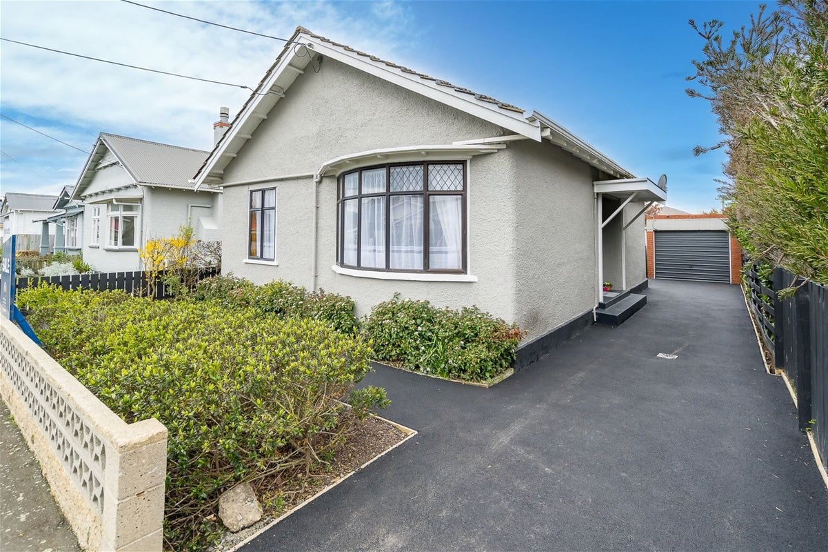 13 Corunna Street, Saint Kilda, Dunedin - Carousel 1