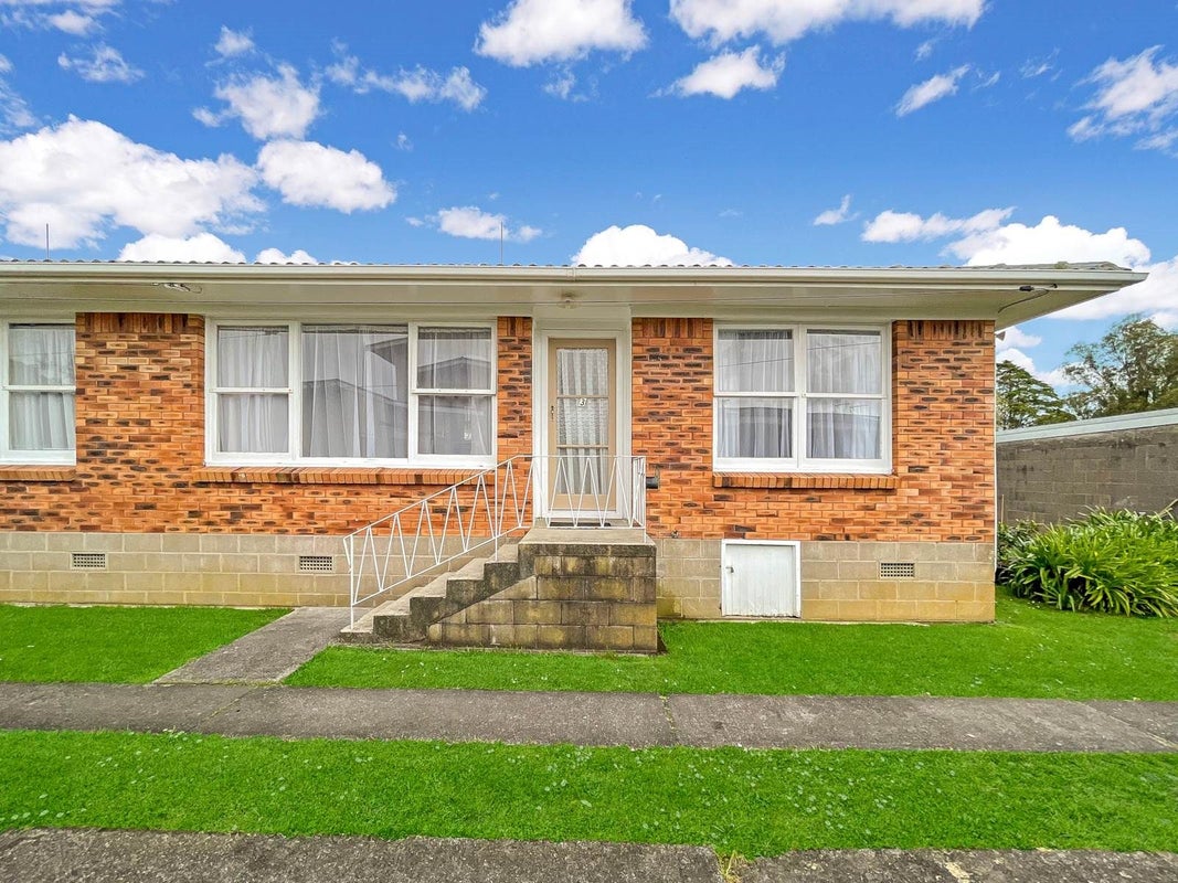 3/204 Birkdale Road, Birkdale, Auckland - Carousel 1