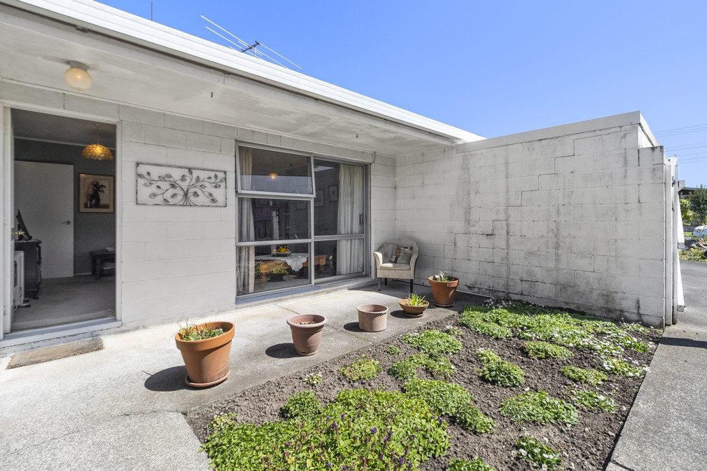 1/5 Patuone Avenue, Devonport, Auckland - Carousel 2