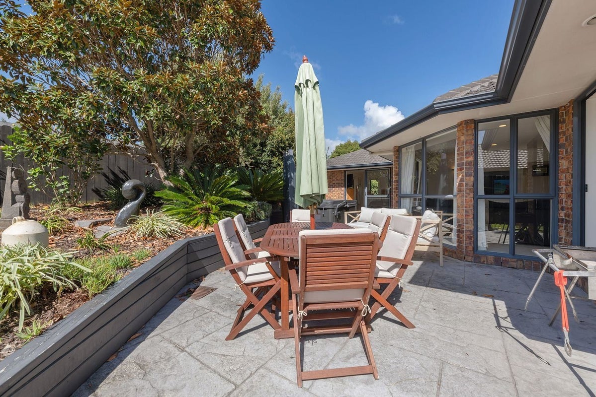 21 Blakewell Place, Beachlands, Auckland - Carousel 10