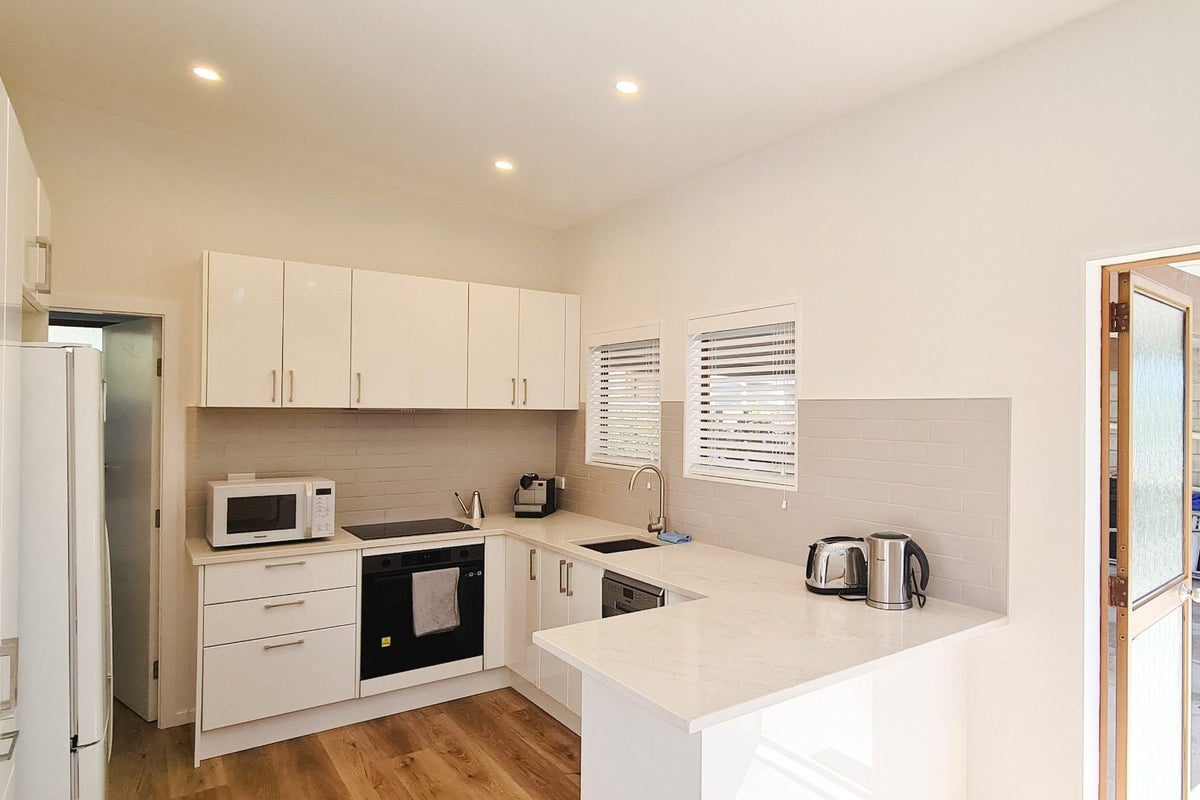 17 Wharemauku Road, Raumati Beach, Paraparaumu - Carousel 2