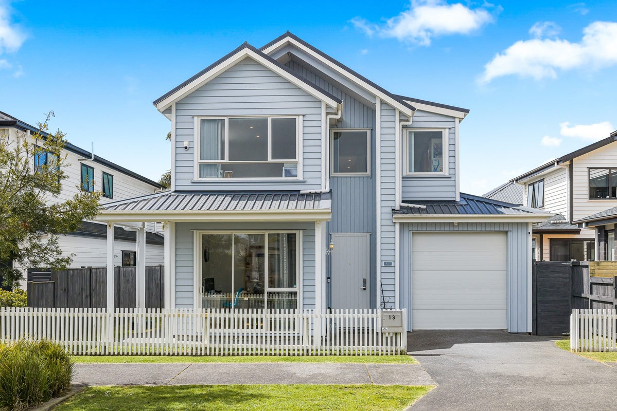 13 Bomber Lane, Whenuapai, Auckland - Carousel 1