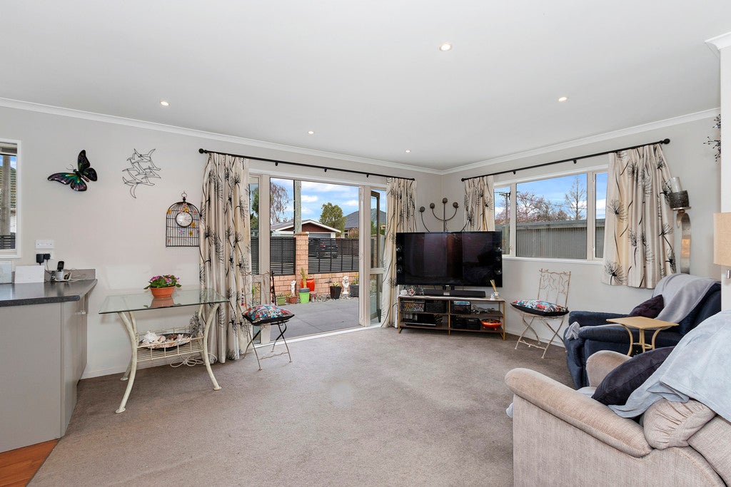 4A Moreland Avenue, Papanui, Christchurch - Carousel 2