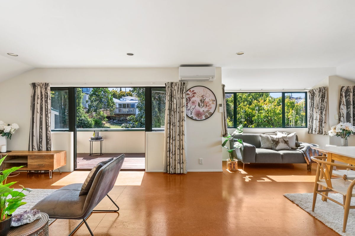 63B Ngatiawa Street, One Tree Hill, Auckland - Carousel 2