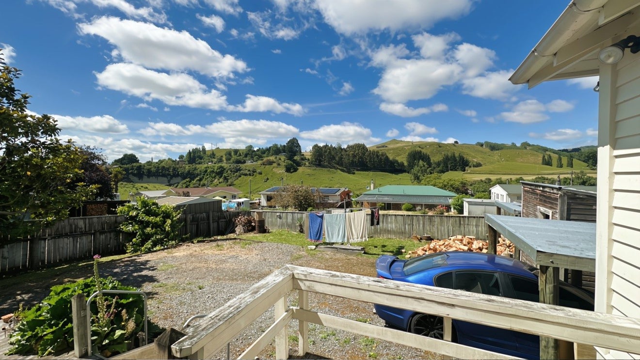 19 Kaka Road, Taihape - Carousel 33