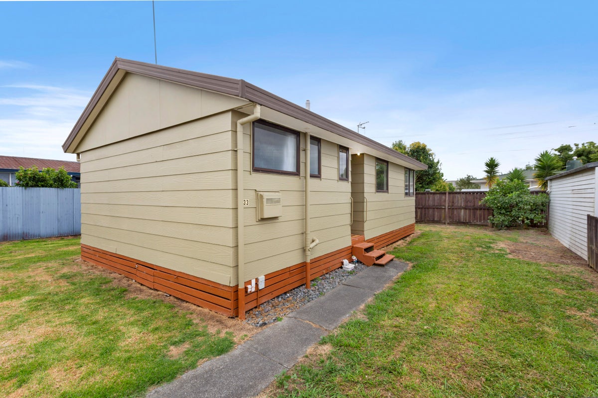 133D Avalon Drive, Nawton, Hamilton - Carousel 2