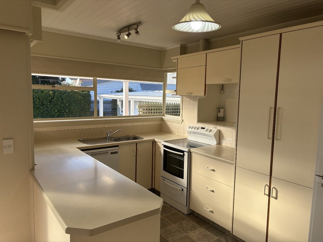 1 Rimu Street, Highfield, Timaru - Carousel 2