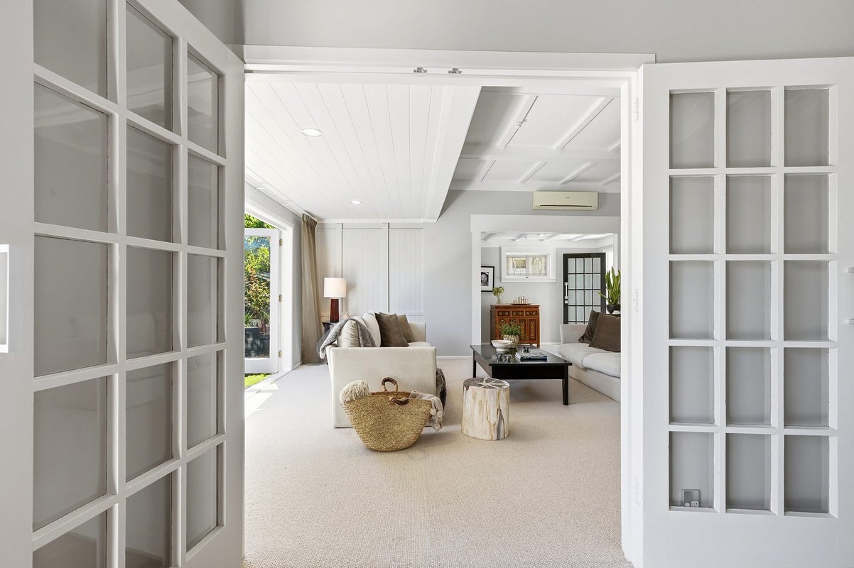 2/8 Tennyson Street, Northcote Point, Auckland - Carousel 1
