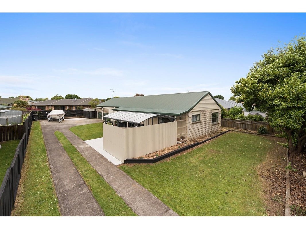 102 Burns Street, Leamington, Cambridge - Carousel 7