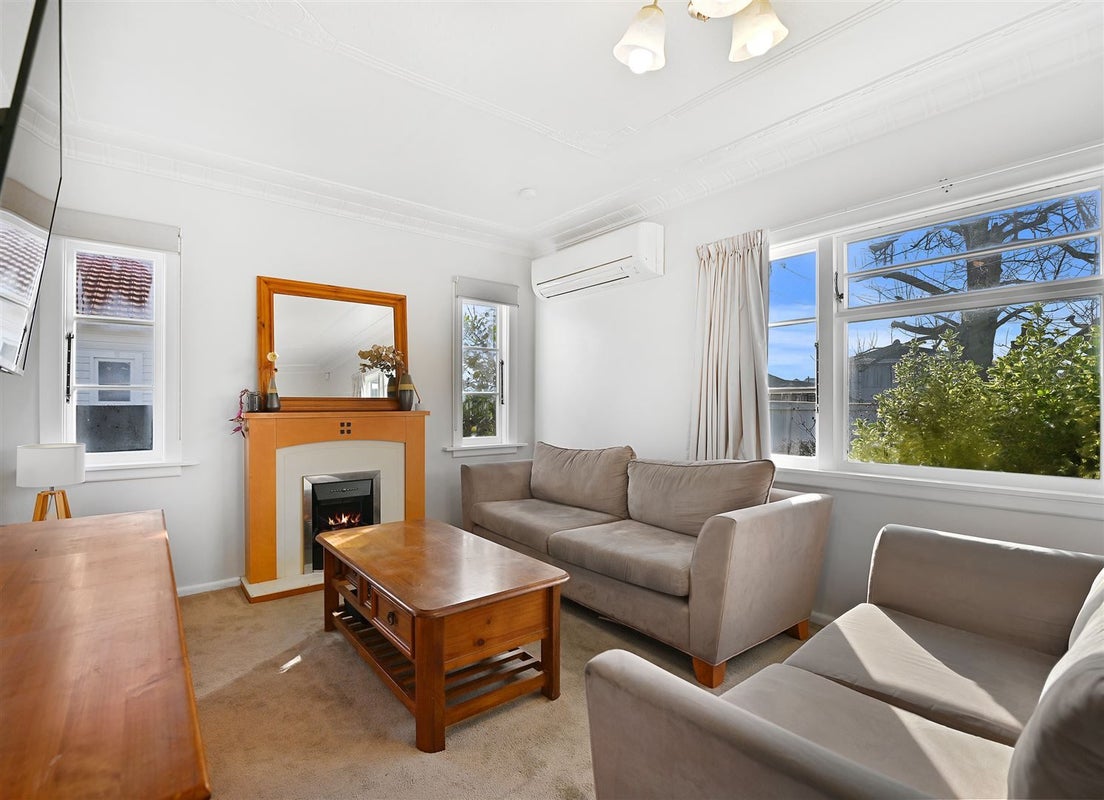 1/38 Neill Street, Hornby, Christchurch - Carousel 2