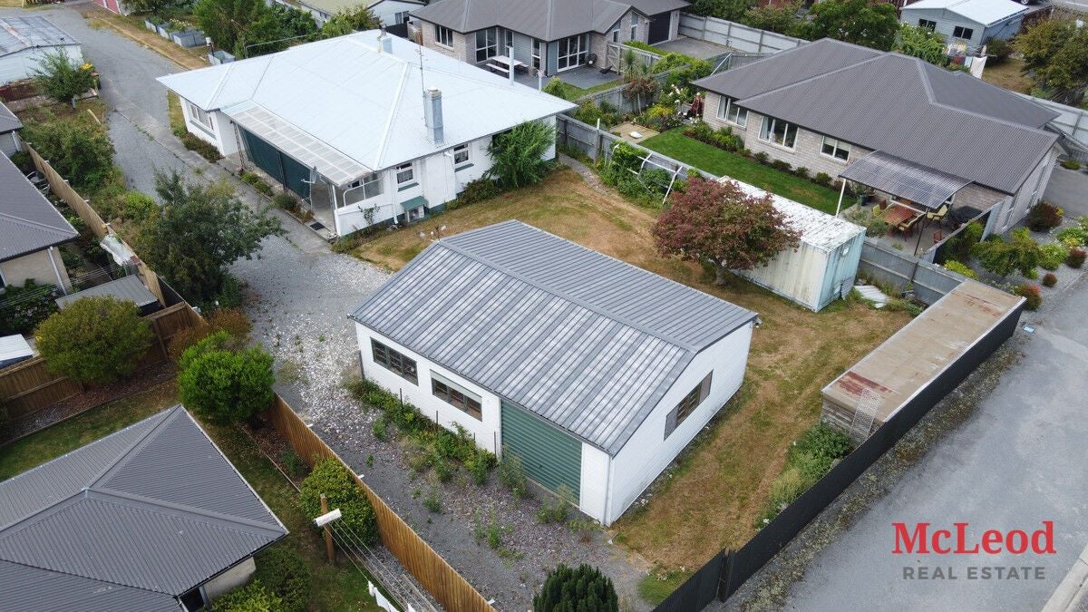 64 Princes Street, Netherby, Ashburton - Carousel 1
