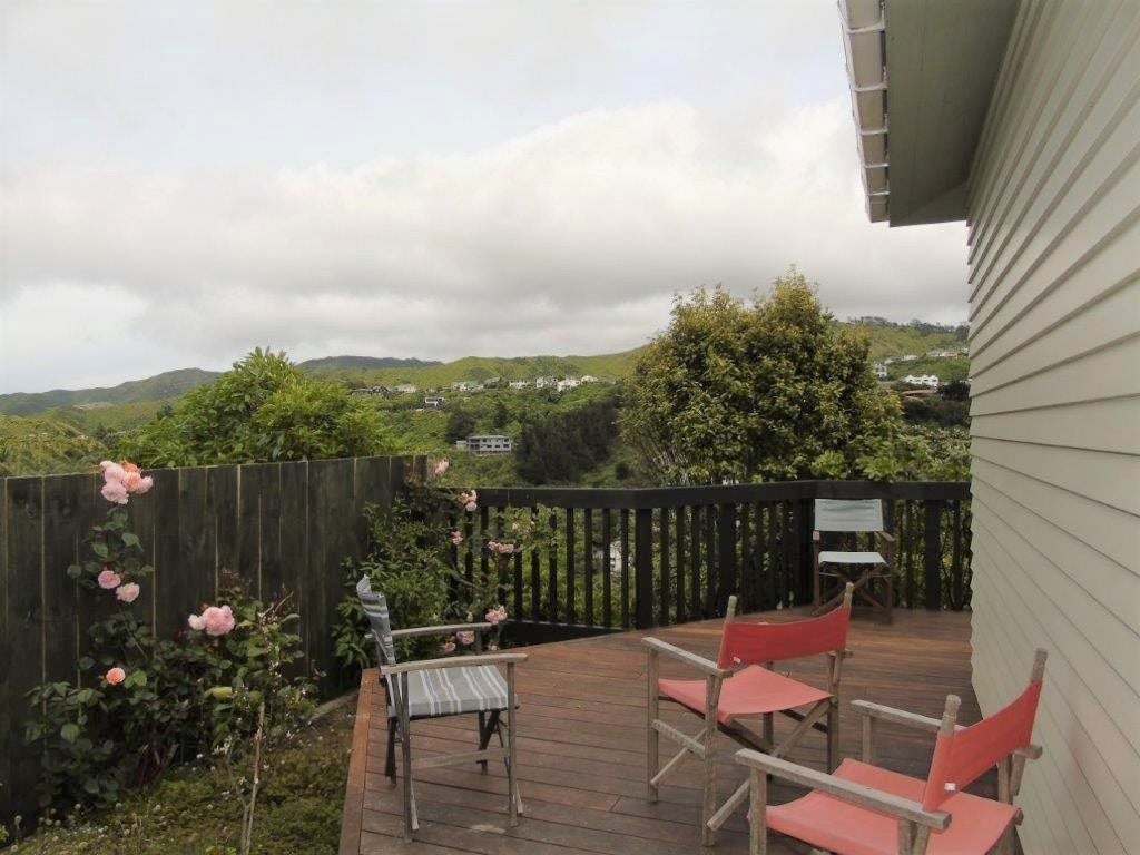 12 Harland Street, Brooklyn, Wellington - Carousel 1