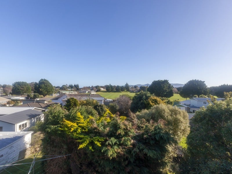 17 Kiwi Road, Raumati Beach, Paraparaumu - Carousel 26