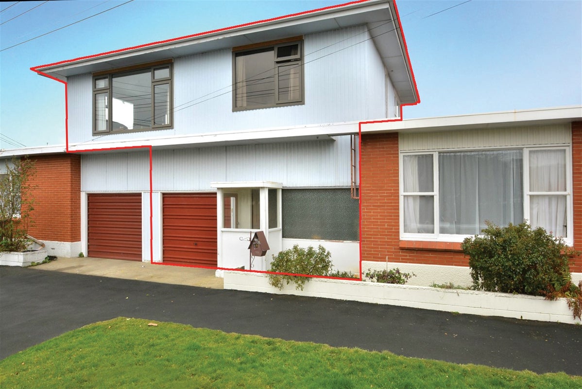 15 Nile Street, Saint Clair, Dunedin - Carousel 1